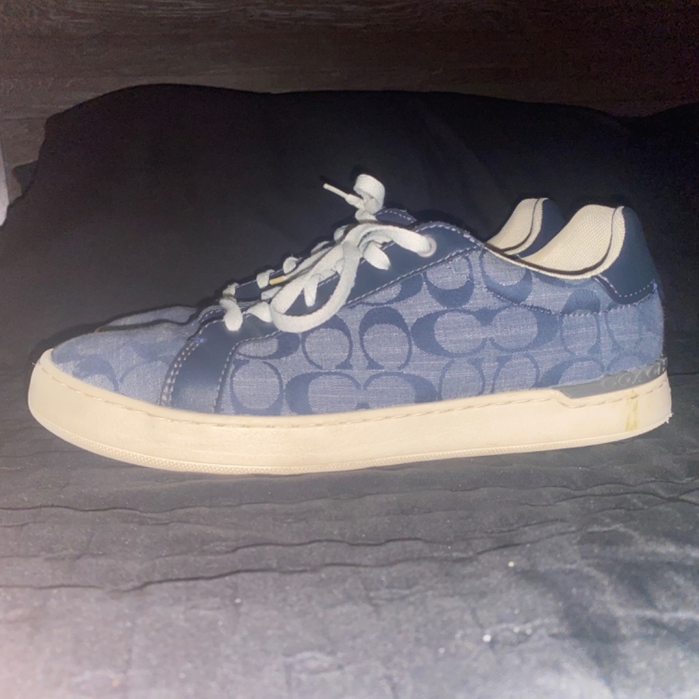 Coach shoes - Picture 3 of 5